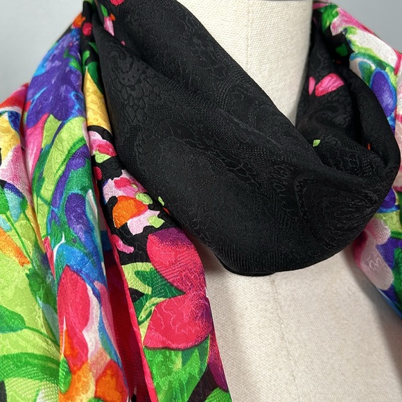 Lauren Ralph Lauren Black Pink Purple Floral Silk Rectangular Scarf - Picture 11 of 11